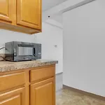 Pp 2006 Beautiful Professional 1Br Apt, Pool