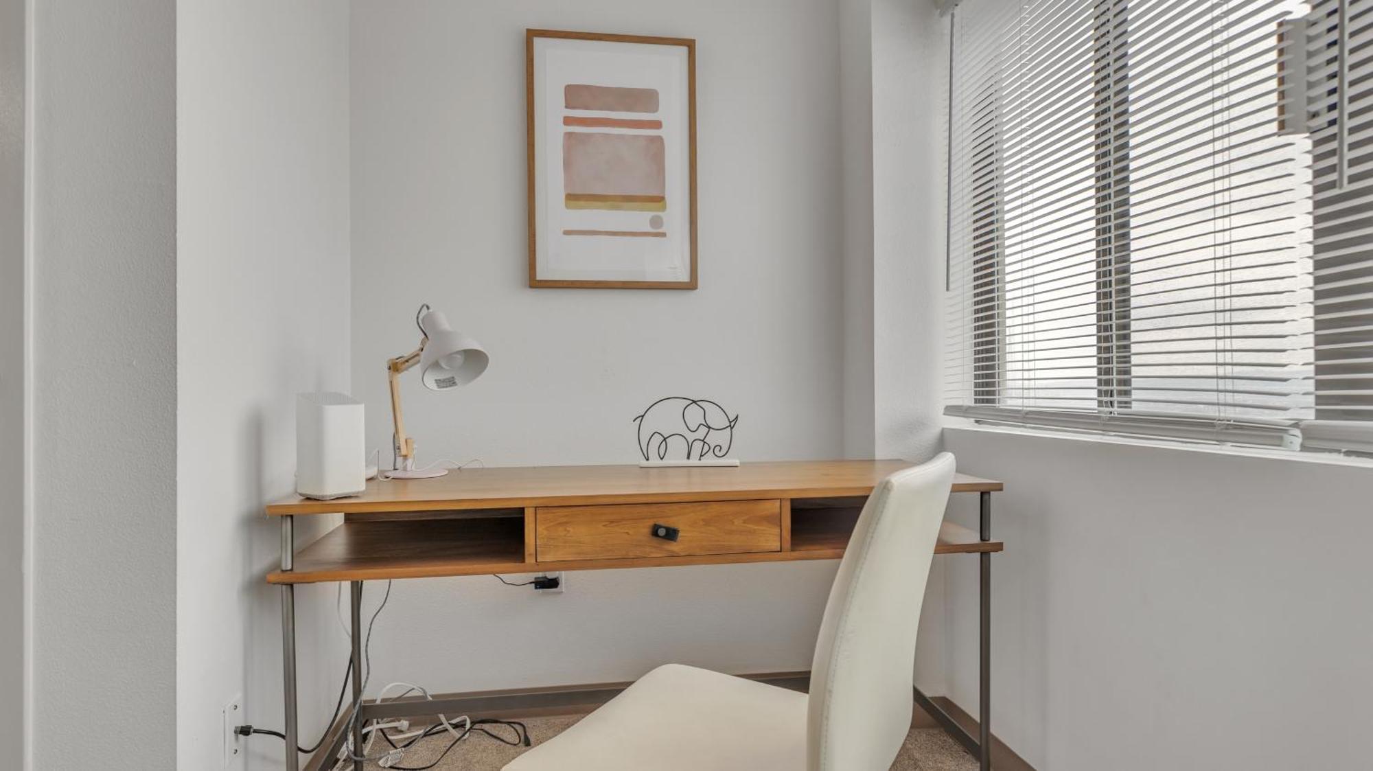 Apartment Pp 2006 Beautiful Professional 1br Apt, Pool *
