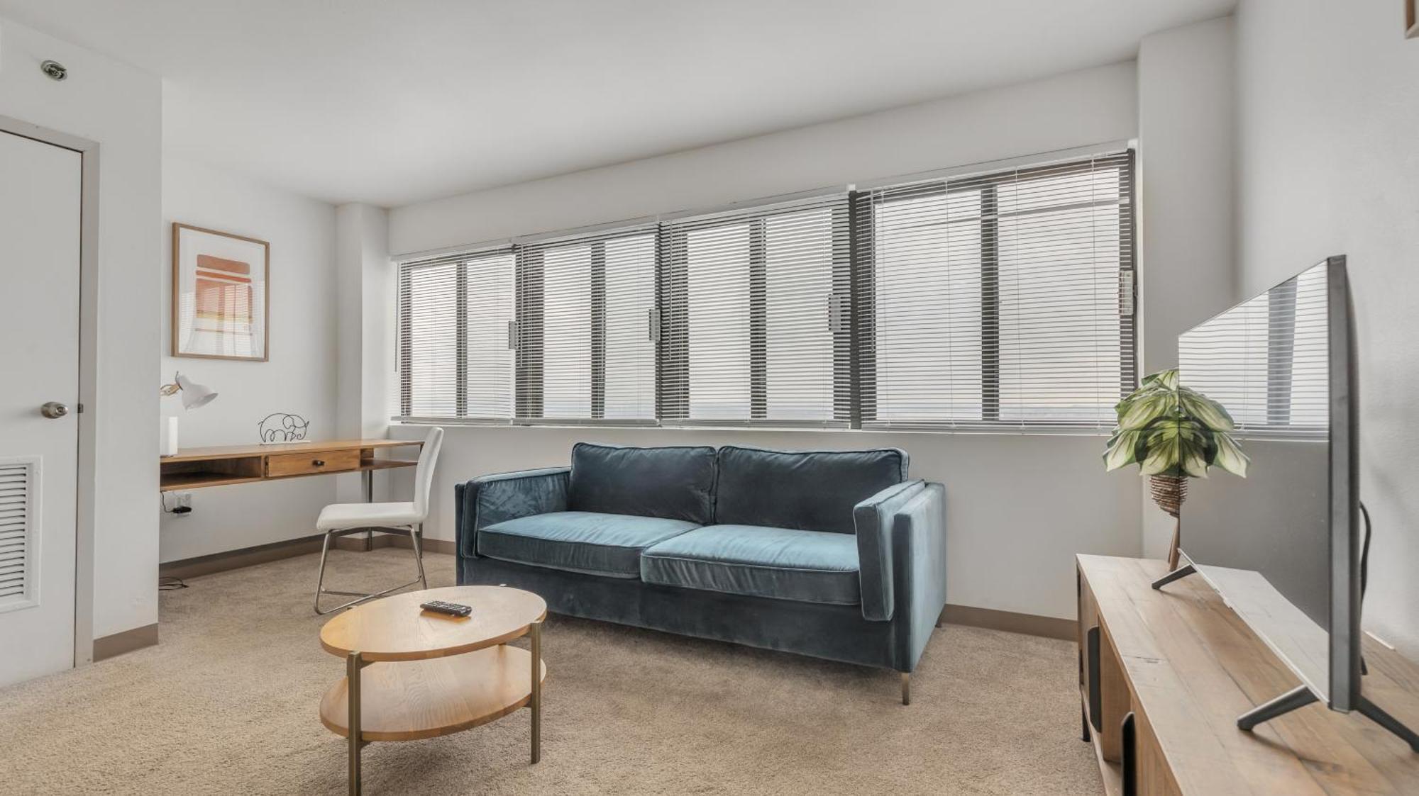 Apartment Pp 2006 Beautiful Professional 1br Apt, Pool Harrisburg