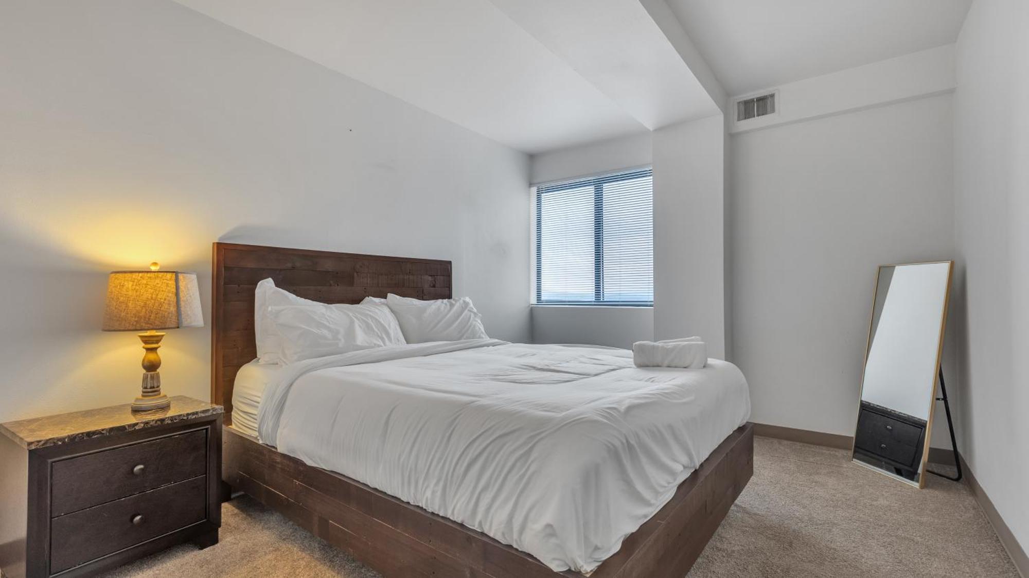 Pp 2006 Beautiful Professional 1br Apt, Pool * Harrisburg